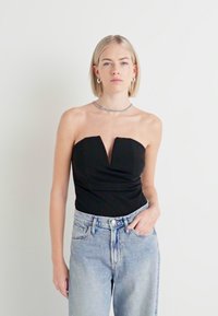 WAL G. JUNO V NECK  - Viršus - black