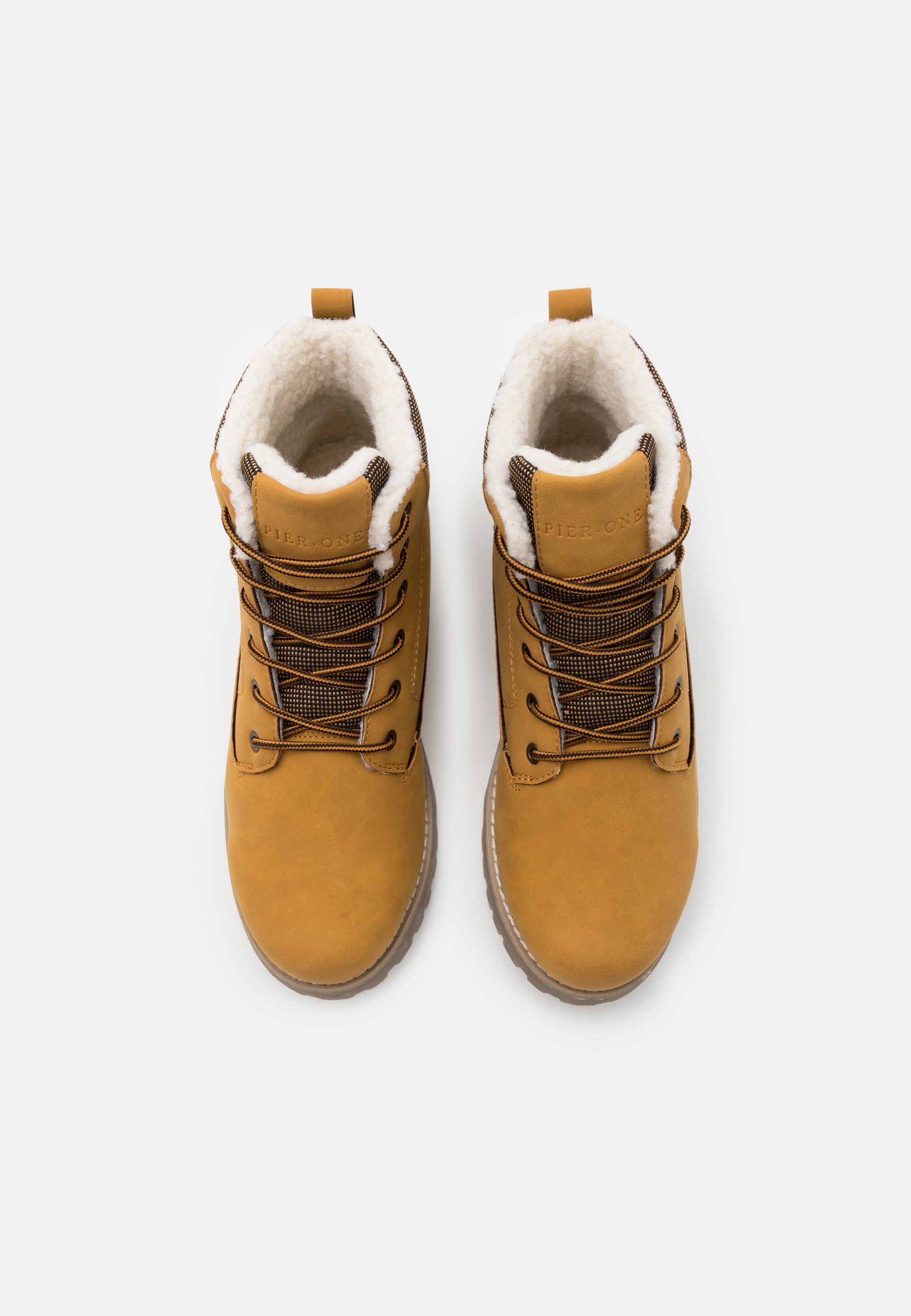 pier one stivaletti stringati