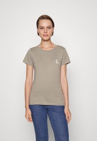 Calvin Klein Jeans MONOLOGO SLIM TEE 2 PACK - T-shirt básica - perfect taupe/eggshell