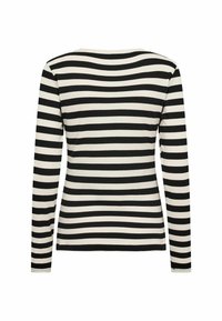 Maglietta a maniche lunghe a righe bianche e nere con una texture a costine e un ampio scollo, caratterizzata da righe orizzontali sulla schiena.