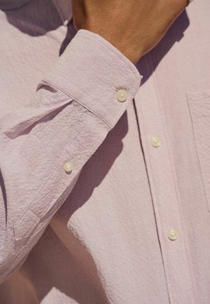 Vapaa-ajan kauluspaita - pink seersucker