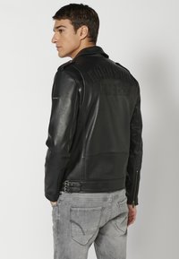 Koroshi SKIN EFFECT  - Mākslīgās ādas jaka -  black