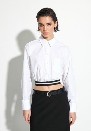 Koton POCKET WAIST DETAIL LONG SLEEVE CROP - Blusa - white