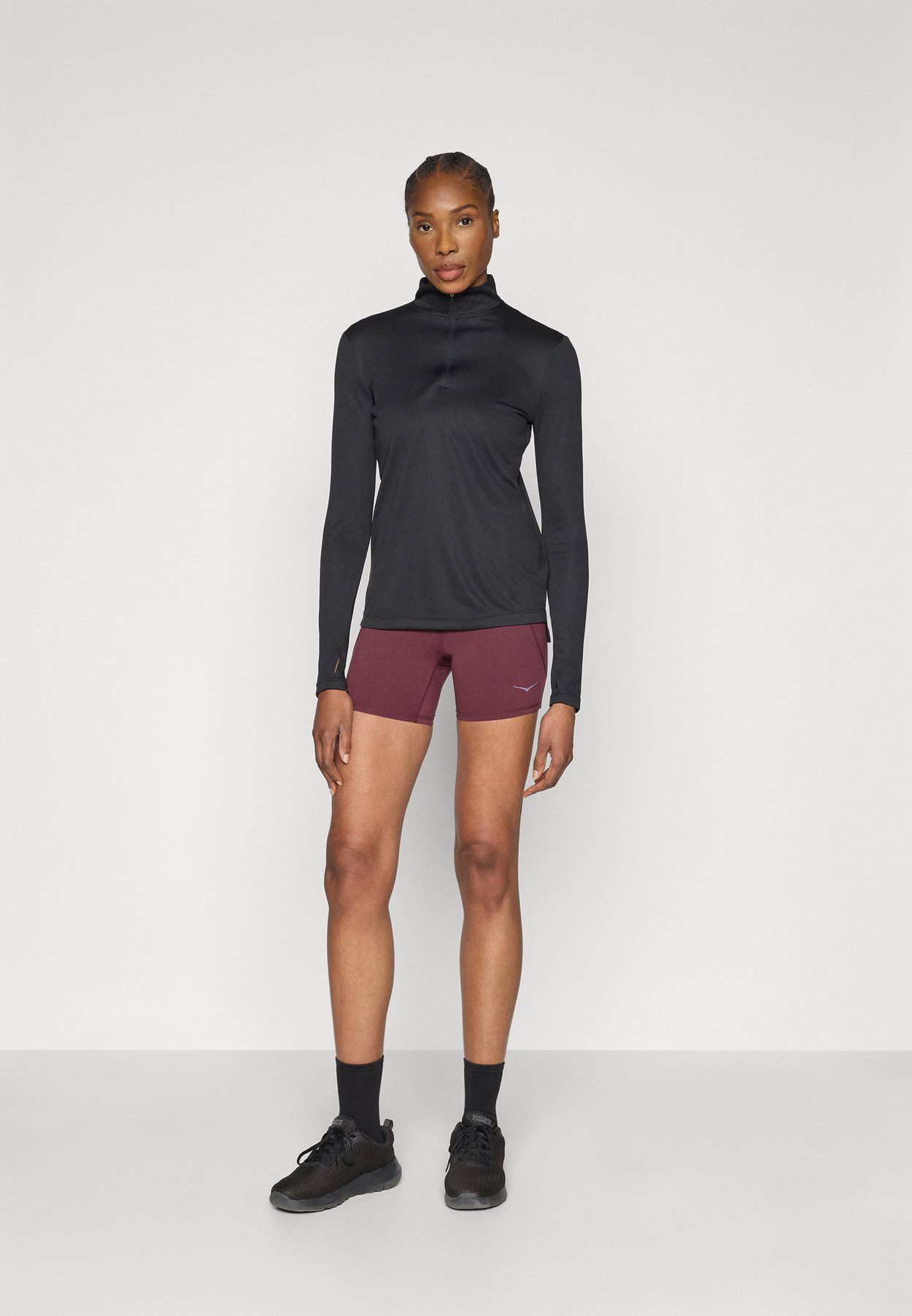 LONG SLEEVE HIGH NECK TOP WITH 1/4 ZIP
