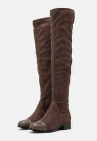 Bullboxer Overkneeskor - brown