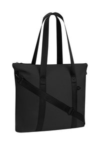Crna torba od glatkog materijala s dva gornja ručka i podesivim remenom za crossbody nošenje. Zatvaranje na patentni zatvarač i minimalistički dizajn.