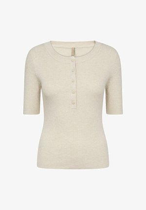 Tejelt, rövid ujjú, krémszínű felső, kerek nyakkivágással és öt gombos patkóval. Puha tapintás, testhezálló sziluett.