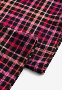Next FLARE  - Retuusid - püksid - red check