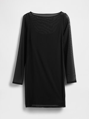 Schwarzes Kleid mit rundem Ausschnitt, langen, durchsichtigen Netzärmeln und fließender Silhouette, aus leichtem, texturiertem Material hergestellt.