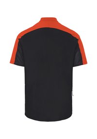 T-shirt de sport noir à manches courtes avec épaules et col rouges, tissu en mesh visible sur les manches, vu de dos.