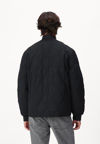 Timberland WATER REPELLENT QUILTED JACKET - Bomber tipa jaka - black