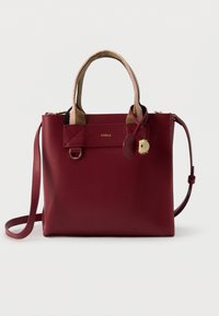 Non sélectionné, ciliegia