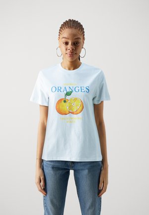 PIECES dam tee PCRIA - Bright White NARROW MARITIME BLUE main image 0