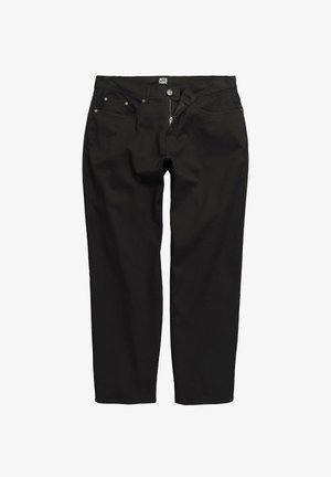 Jean noir droit avec fermeture à boutons et braguette partiellement ouverte, poches avant avec rivets, et étiquette de marque visible sur la ceinture.