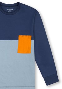 Baumwoll-Sweatshirt mit einem navyfarbenen Oberkörper, einem hellblauen unteren Abschnitt und einer orangefarbenen Brusttasche. Langärmlig und mit Rundhalsausschnitt.