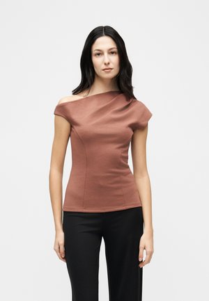 Nyomott mintás póló - light brown