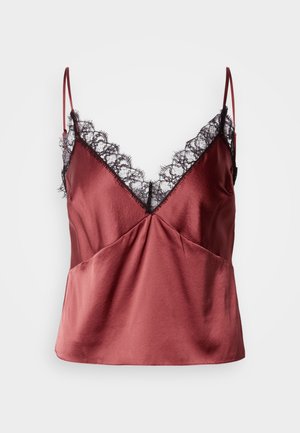 - Koszulka do spania