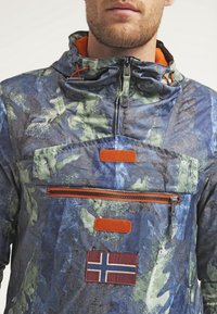 Napapijri Leichte Jacke - blue