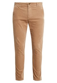 Sztruksowe spodnie w kolorze beżowym o dopasowanym kroju, z zapięciem na guziki, szlufkami na pasek oraz delikatną fakturą pionowych prążków.