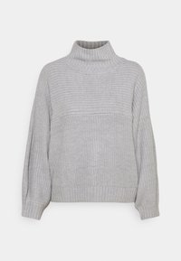 Pull col roulé gris clair en maille avec un motif texturé, doté de manches larges et d'un ourlet côtelé pour plus de détail.