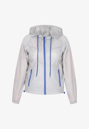 Lekka, srebrna kurtka z kapturem, niebieskim zamkiem błyskawicznym i sznurkami ściągającymi. Posiada dwie boczne kieszenie i elastyczne mankiety. Gładki, wodoodporny materiał.