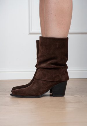 PS POELMAN, PS POELMAN KYRA DAMES LAARZEN. - Stivaletti - dark brown