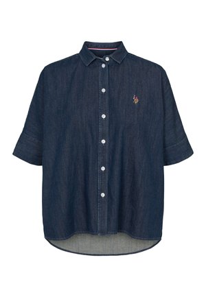 Tamno plava traper košulja s kratkim rukavima, kopčanjem na gumbe sprijeda i zaobljenim rubom. Ima izvezeni logo na prsima.