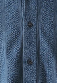 Abercrombie & Fitch Majica - blue