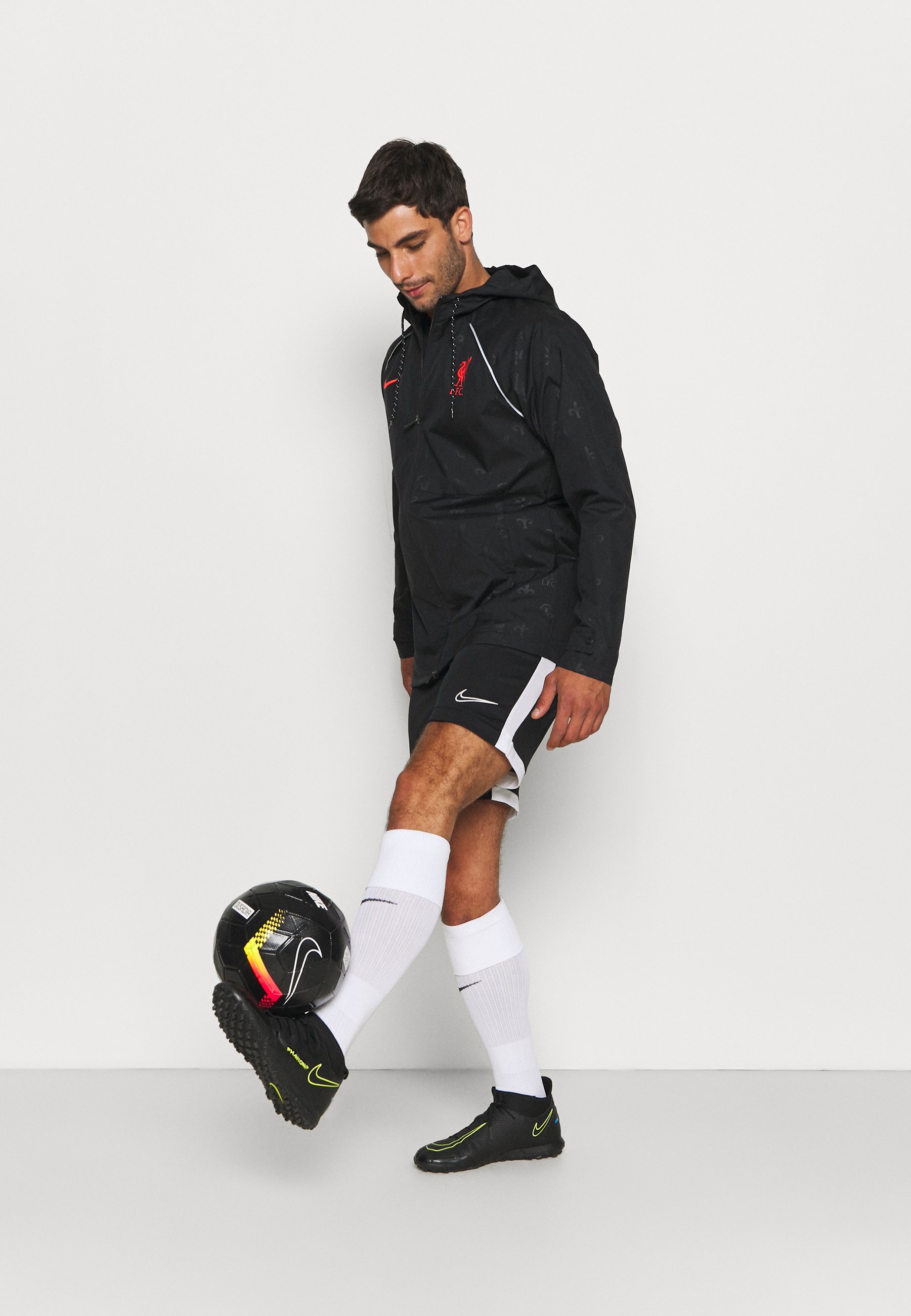 Nike Performance LIVERPOOL FC - Fanartikel - black/bright crimson/zwart -  Zalando.nl