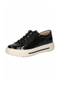 Baskets en cuir verni noir avec un design à couper bas, fermeture à lacets et fermeture éclair sur le côté, dotées d'une épaisse semelle blanche avec une bande d'accent noire.
