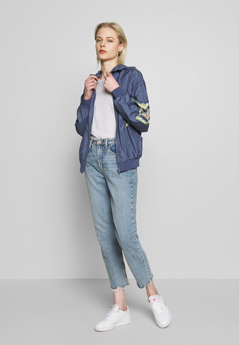 Damen Leichte Jacken | Urban Classics LADIES INKA BATWING JACKET Leichte Jacke vintage blue/blau - SQ61400 Damen Leichte Jacken | Urban Classics LADIES INKA BATWING JACKET Leichte Jacke vintage blue/blau - SQ61400