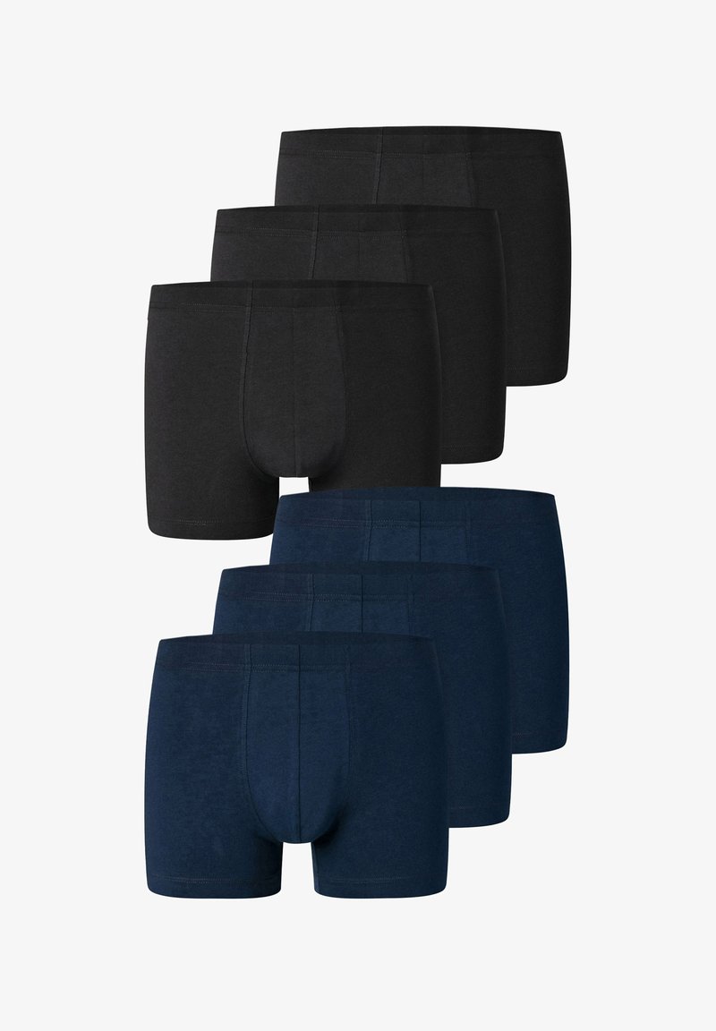 Pack med sex boxershorts i svart och mörk marinblå färg. Tillverkade i bomull, med en mjuk textur och elastiskt midjeband. Inga synliga mönster.