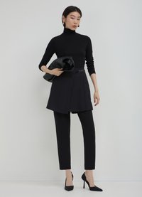 Calliope TINTA UNITA  - Pantalon classique - nero