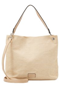Beżowa pleciona torebka z teksturową powierzchnią, z czarnym paskiem na ramię oraz odpinanym jasnobeżowym paskiem na ramię. Szczegóły ze srebrnego hardware'u.