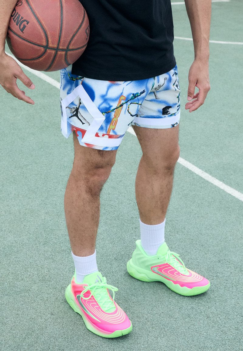 Jordan - DIAMOND SHORT - Športne kratke hlače - white/black, Povečajte