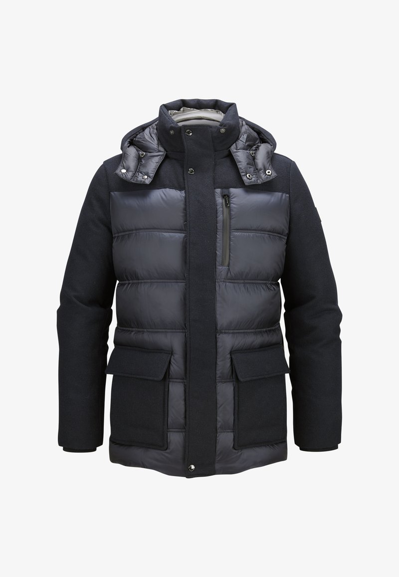 Paddington-Winterjacke mit navyblauem Außenmaterial, ausgestattet mit einem gesteppten Frontbereich, zwei großen Klappentaschen, einer Reißverschlusstasche auf der Brust und einer abnehmbaren Kapuze.