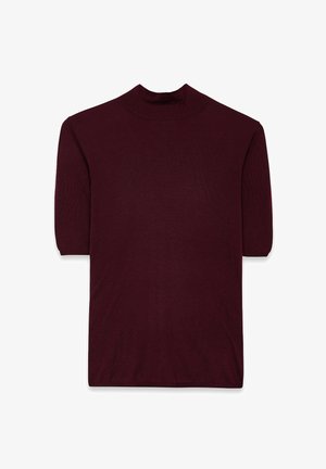 Camisa de cuello alto de manga corta en burdeos, hecha de un tejido de punto suave y elástico. Diseño sencillo con una silueta ajustada y textura acanalada.