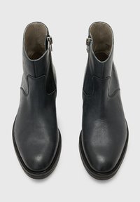 AllSaints - Botki