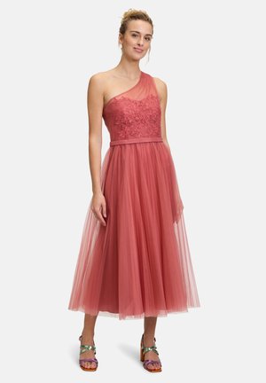 MIT PLISSEE - Vestito elegante - bright rust