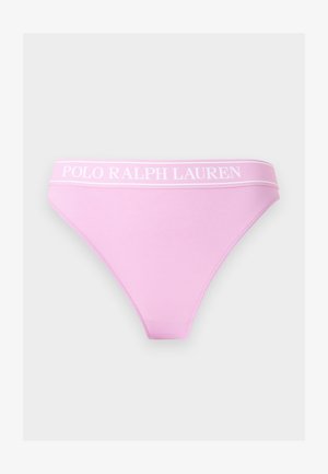 Chiloți bikini pentru femei de culoare roz deschis, cu o talie largă pe care este scris „POLO RALPH LAUREN” cu text alb.