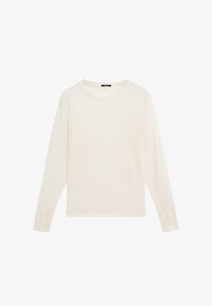 Crèmekleurige trui met lange mouwen en een ronde hals, met geribbelde boorden, tentoongesteld op een witte achtergrond.