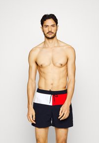 Tommy Hilfiger - DRAWSTRING - Úszónadrágok - desert sky Miniatűr kép 1