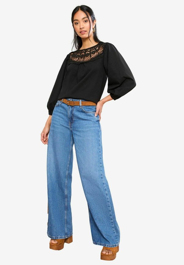 REGULAR FIT - 3/4 SLEEVE - Bluse