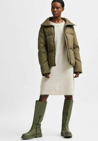 Selected Femme SLFLULU DRESS O NECK - Obleka/pulover - birch