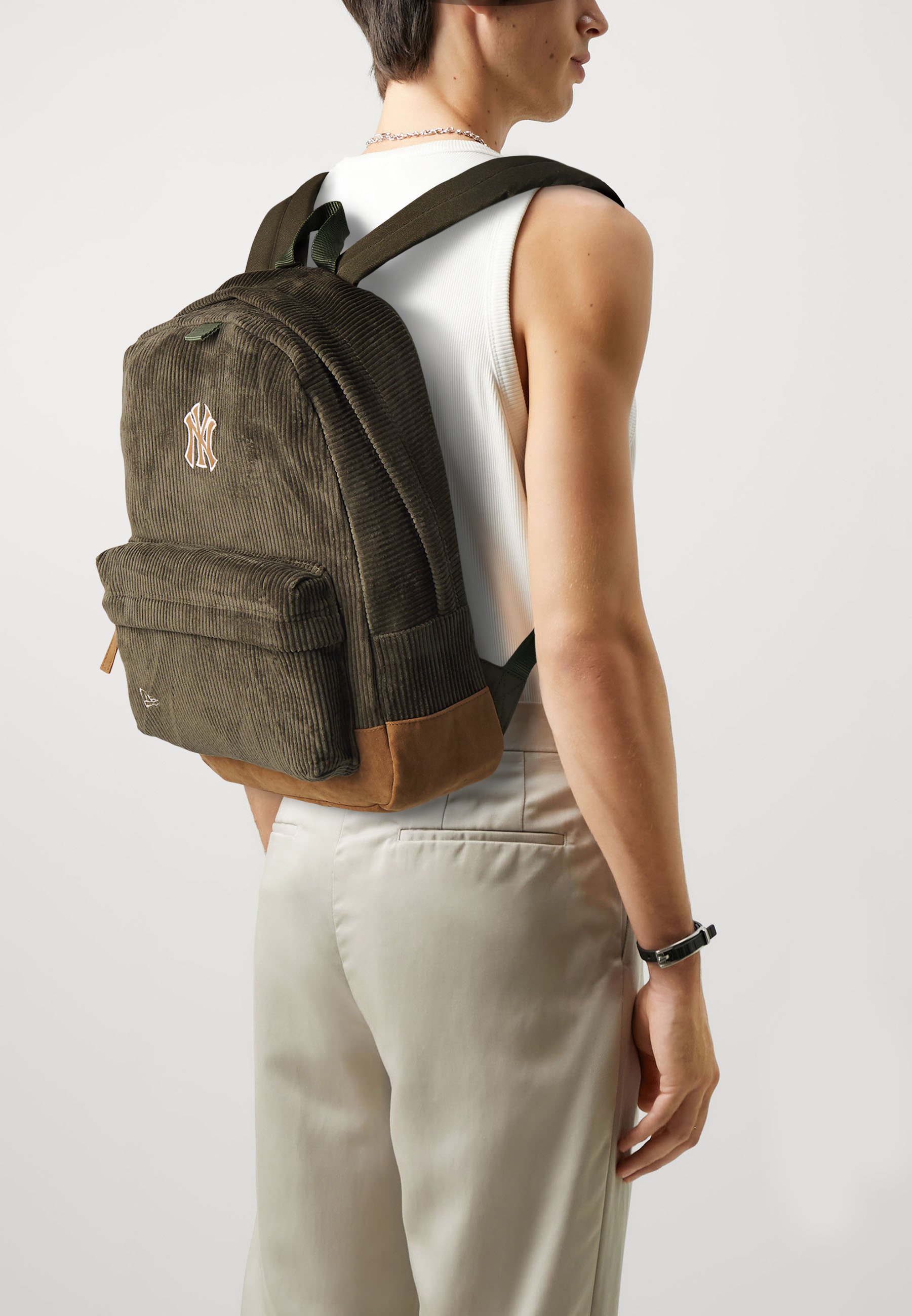 New Era DISTI Multi Stadium Backpack - Dark Red Unisex Adult Backpack For Sports & Leisure