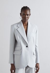 Materiel BUTTON BOXY - Κοντό παλτό - cloud grey