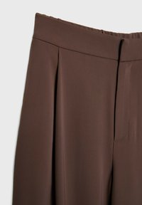 Thumbnail Image 7