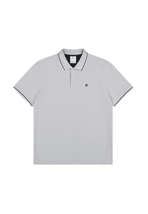 Grijze poloshirt van lichtgewicht stof. Heeft een zwarte kraag met witte bies, een tweeknoopsluiting en een klein logo op de borst.