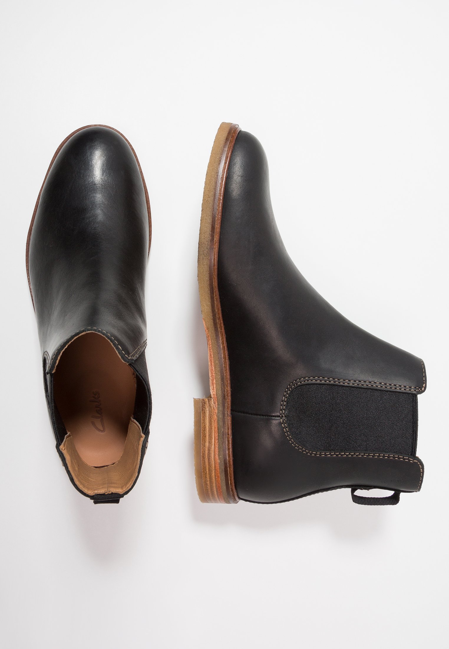 clarks gobi black