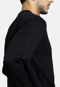 KLOUT BASIC - Jersey de punto - black